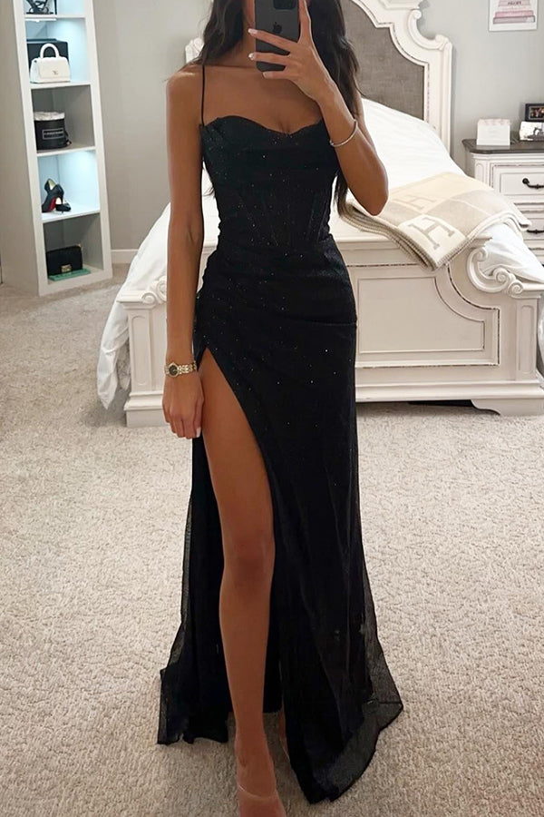 Mara Abendkleid mit Wasserfallausschnitt – Produktansicht