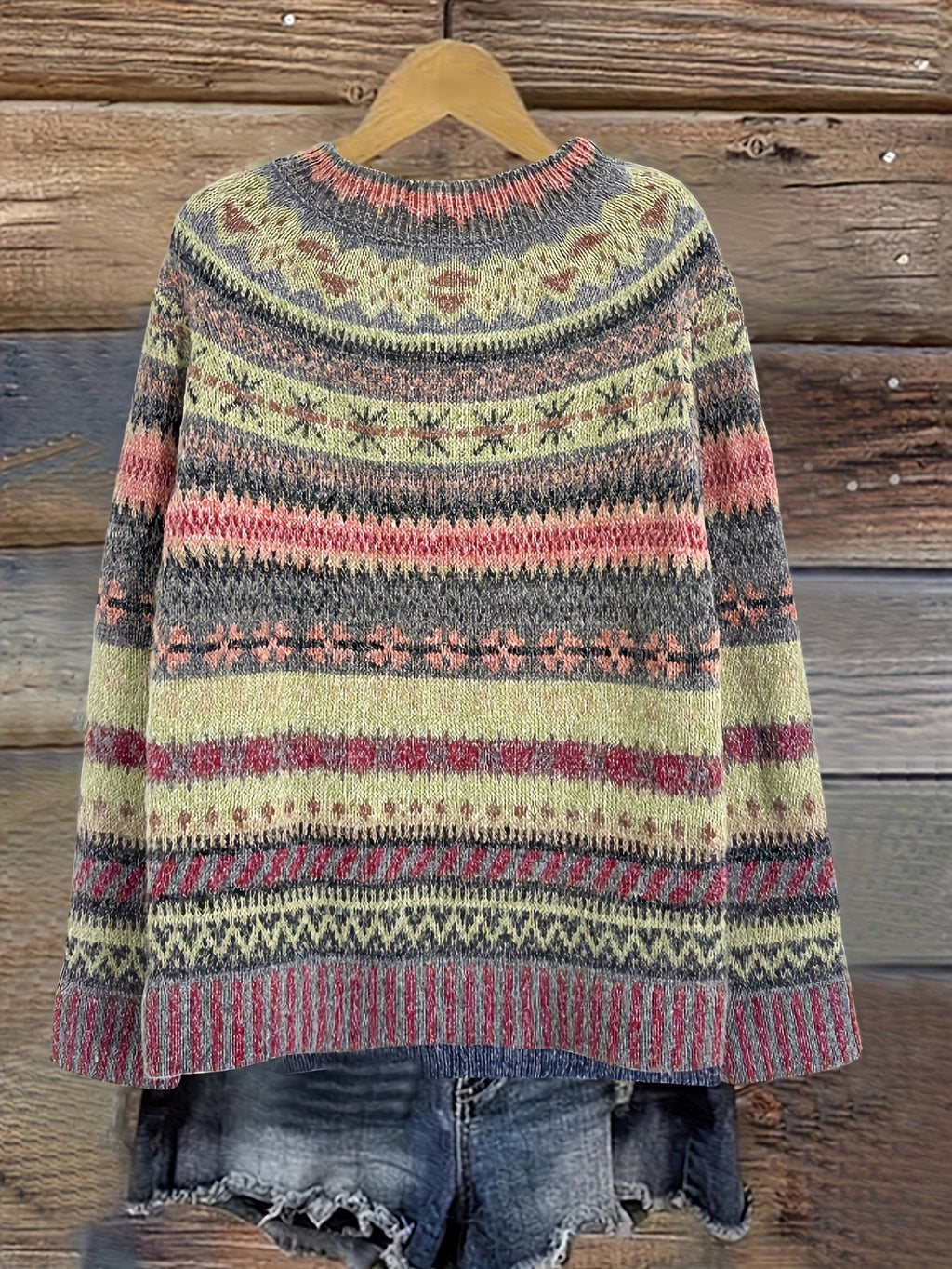 Nora Rundhals-Pullover – Produktansicht