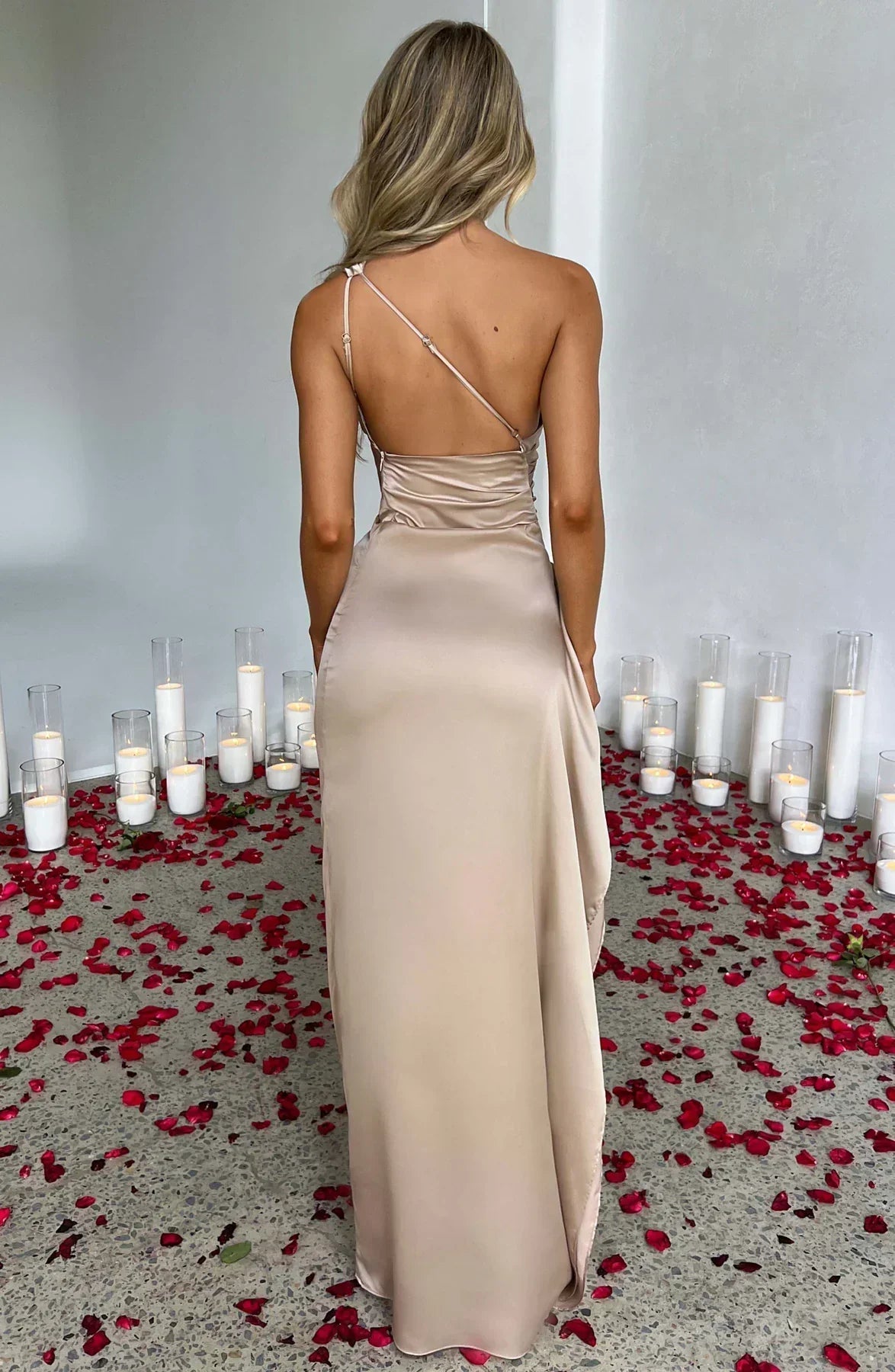 One-Shoulder Maxikleid Mara – Produktansicht