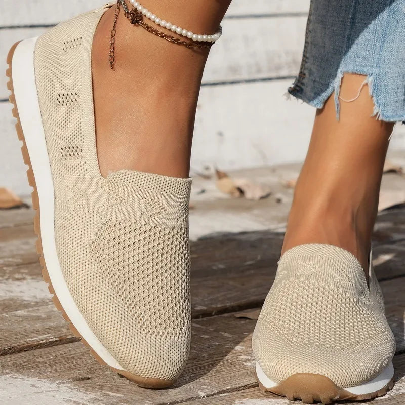 Slip-On Sneaker Nika – Produktansicht