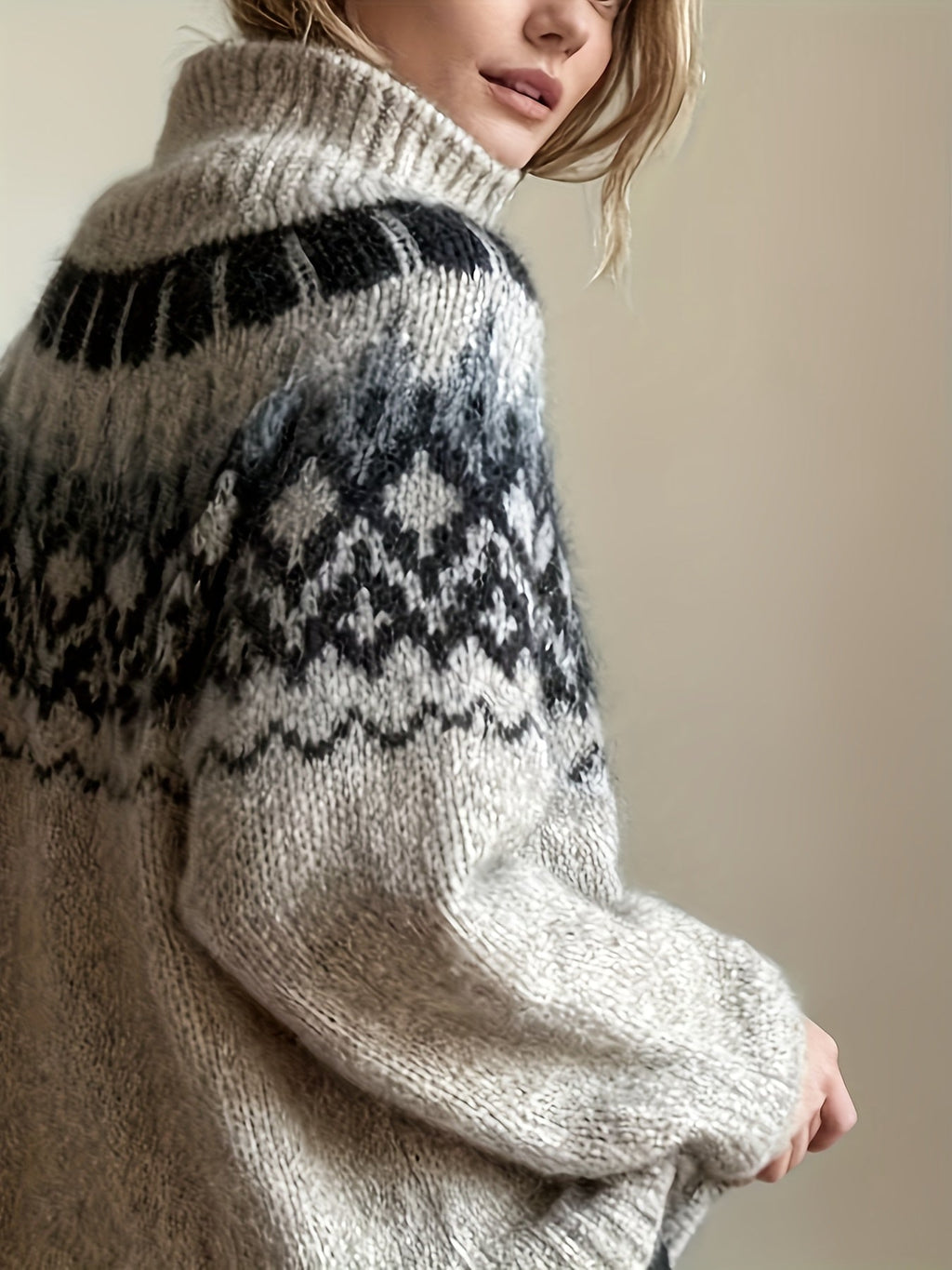 Rollkragenpullover Mara – Produktansicht