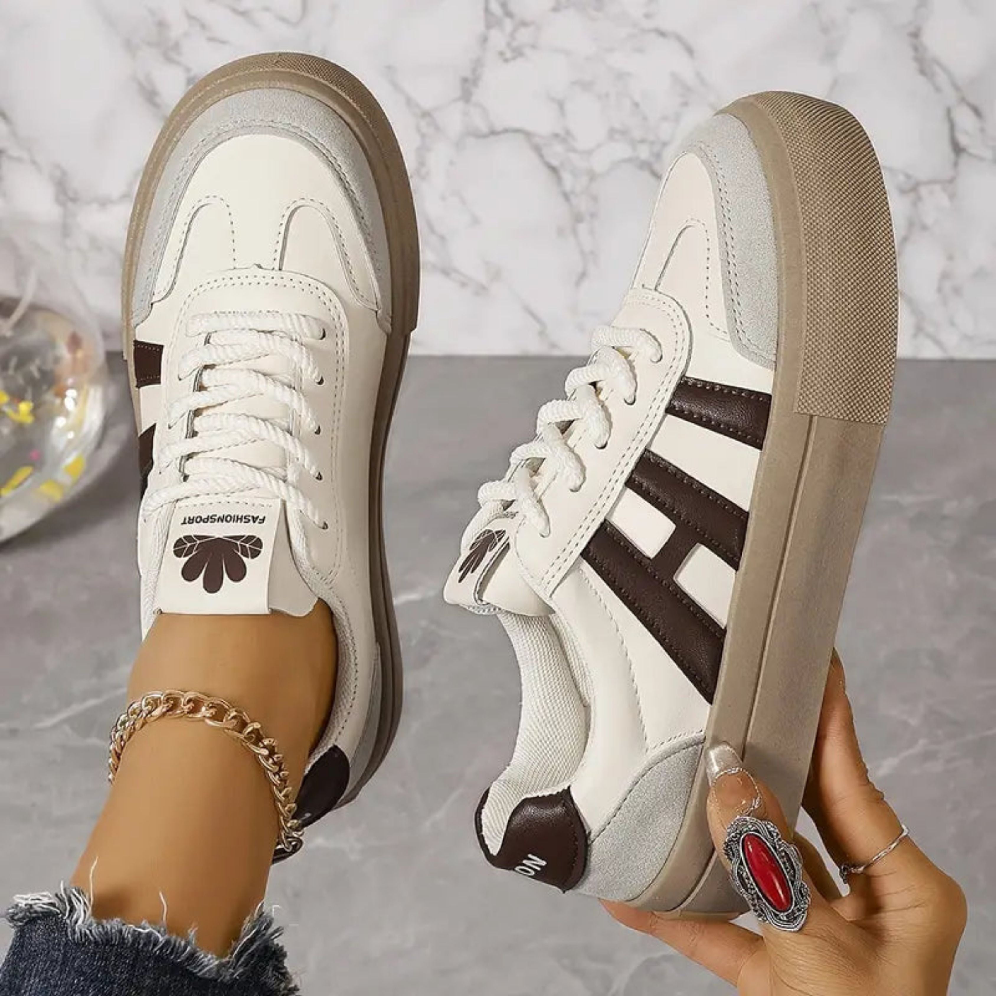 Sneaker Luca – Produktansicht